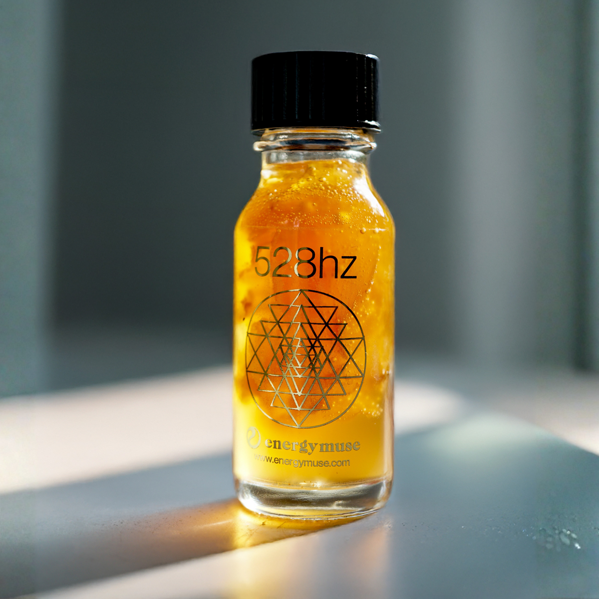 528Hz Frequency Oil