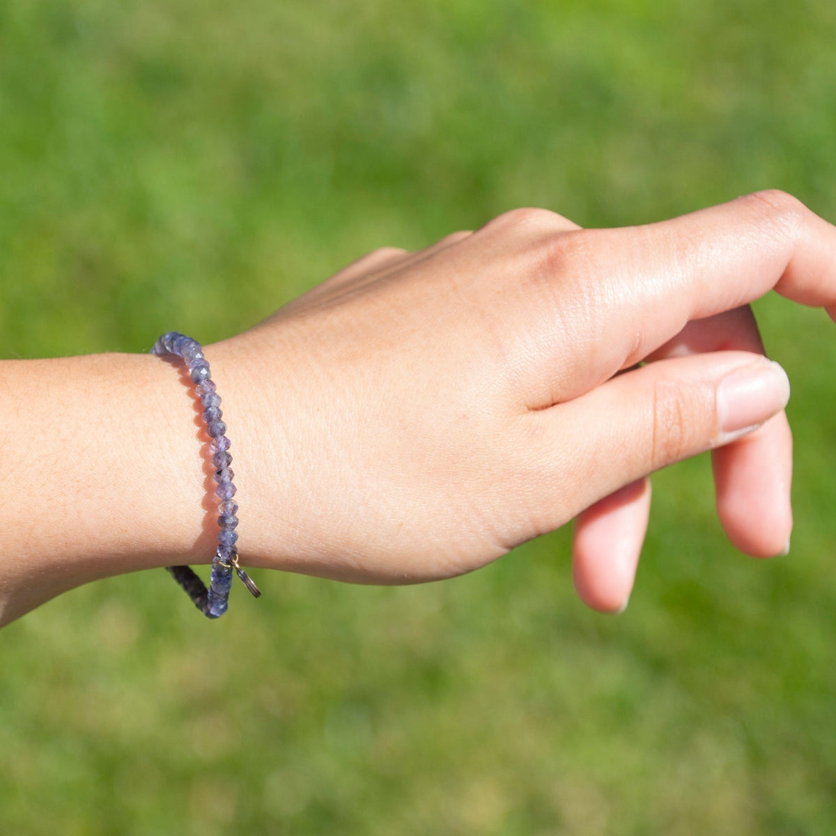 Iolite Mini Gemstone Bracelet