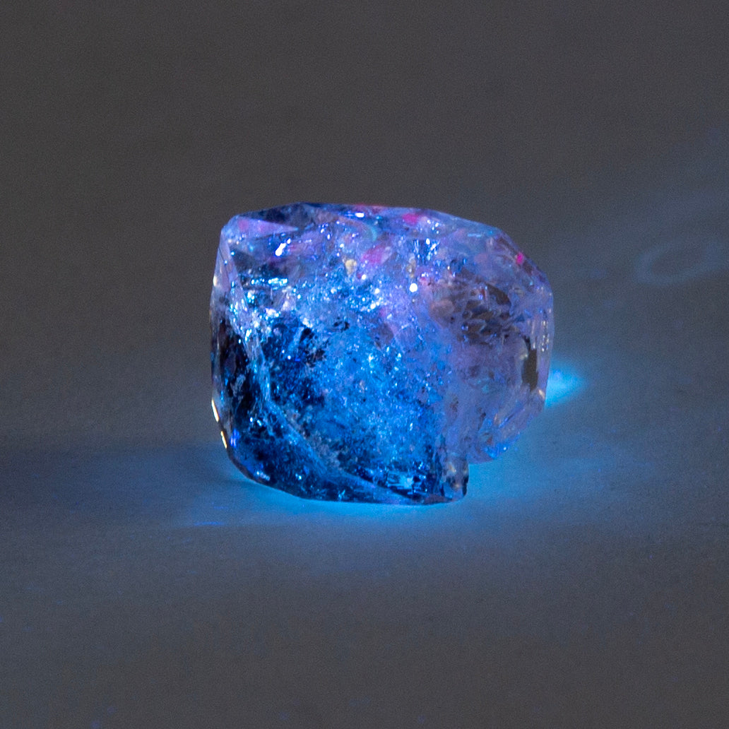 UV Reactive Tibetan Quartz