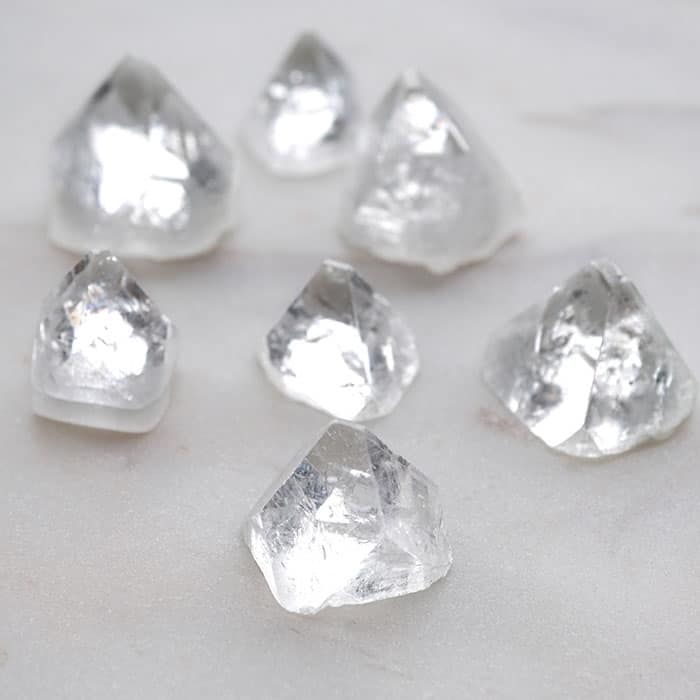 Apophyllite Tip