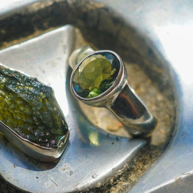 The Power of Healing Crystal Rings