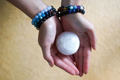 How to Wear Your Crystal Jewelry in Alignment with the Moon