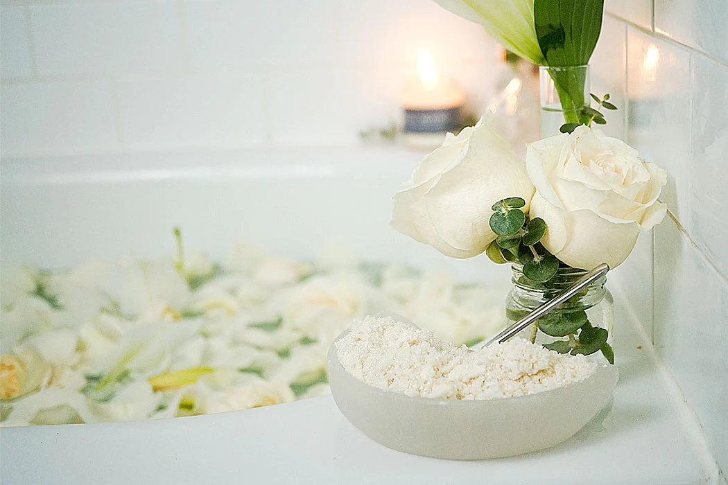 The Ultimate Full Moon Bath Ritual