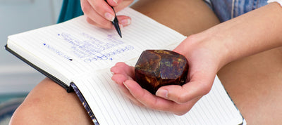 Garnet jewelry and crystals