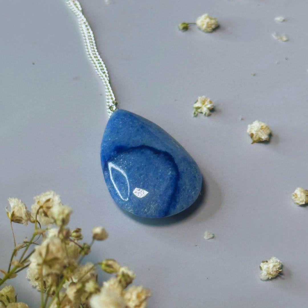 Dumortierite necklace deals