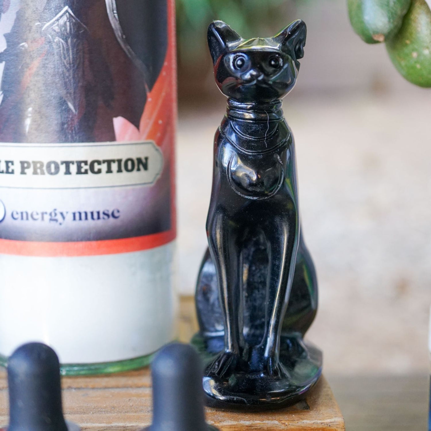 Obsidian Bastet Carving