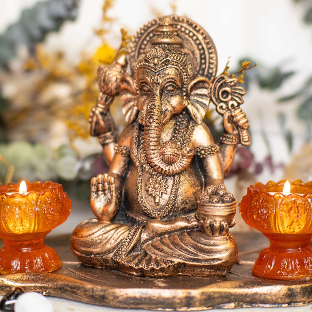 Ganesh Altar Statue