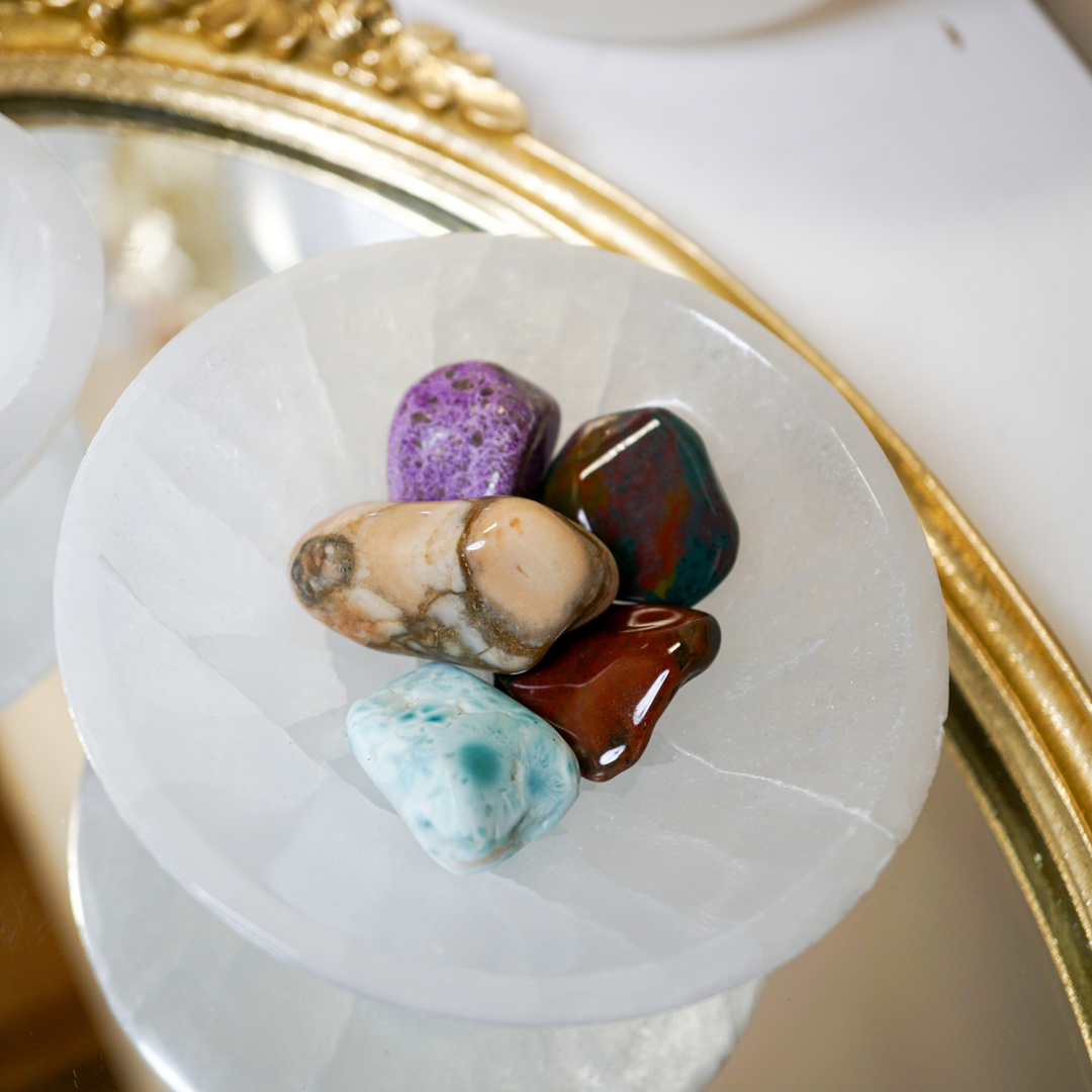 Saturn Chalcedony Tumbled Stone – Structure, Patience & Grounded