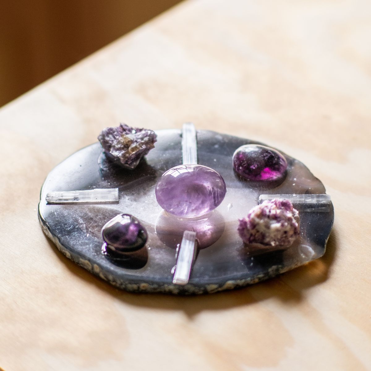 Stress Relief Crystal Grid Plate