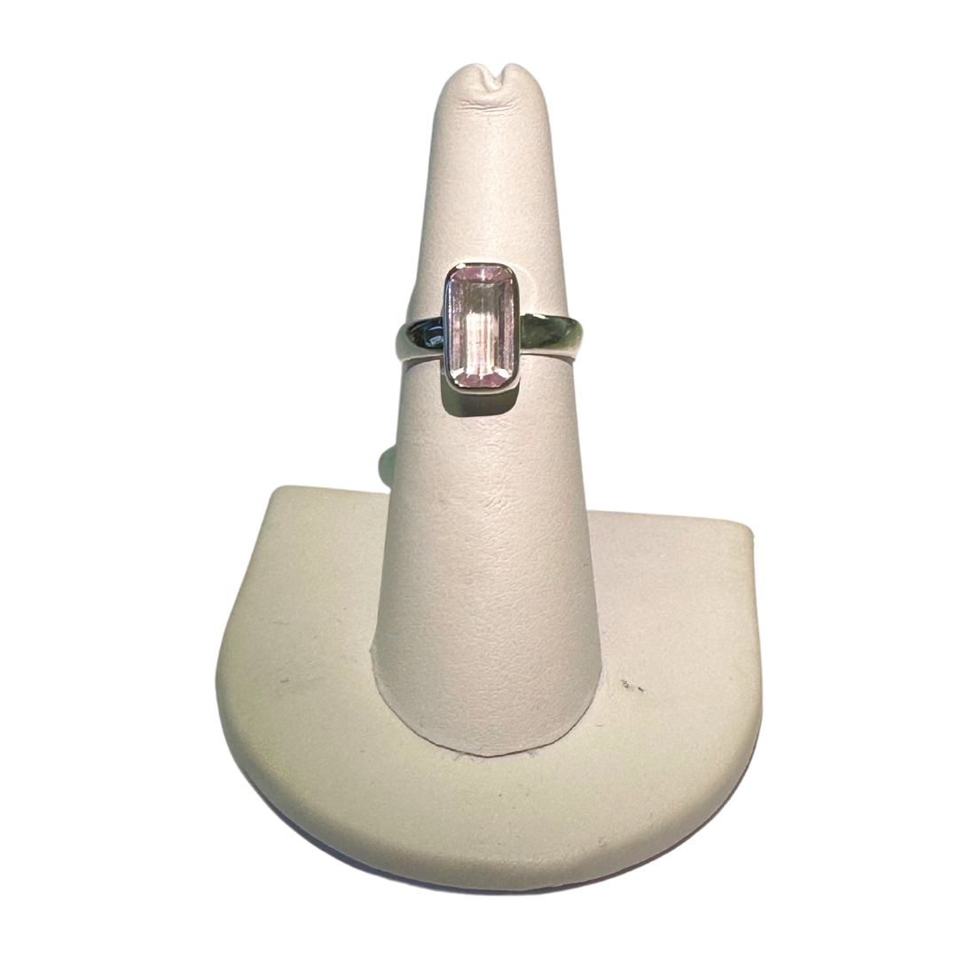 Kunzite Ring – Energy Muse