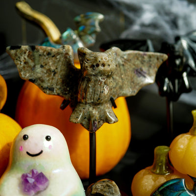 UV-Reactive Yooperlite Bat on Stand