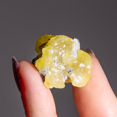 Raw Brucite Cluster Crystal