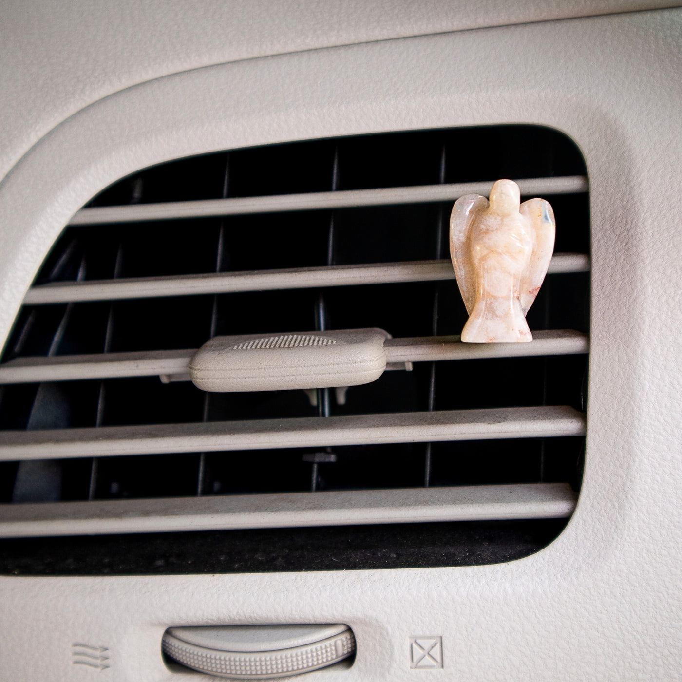 Flower Agate Car Vent Clip