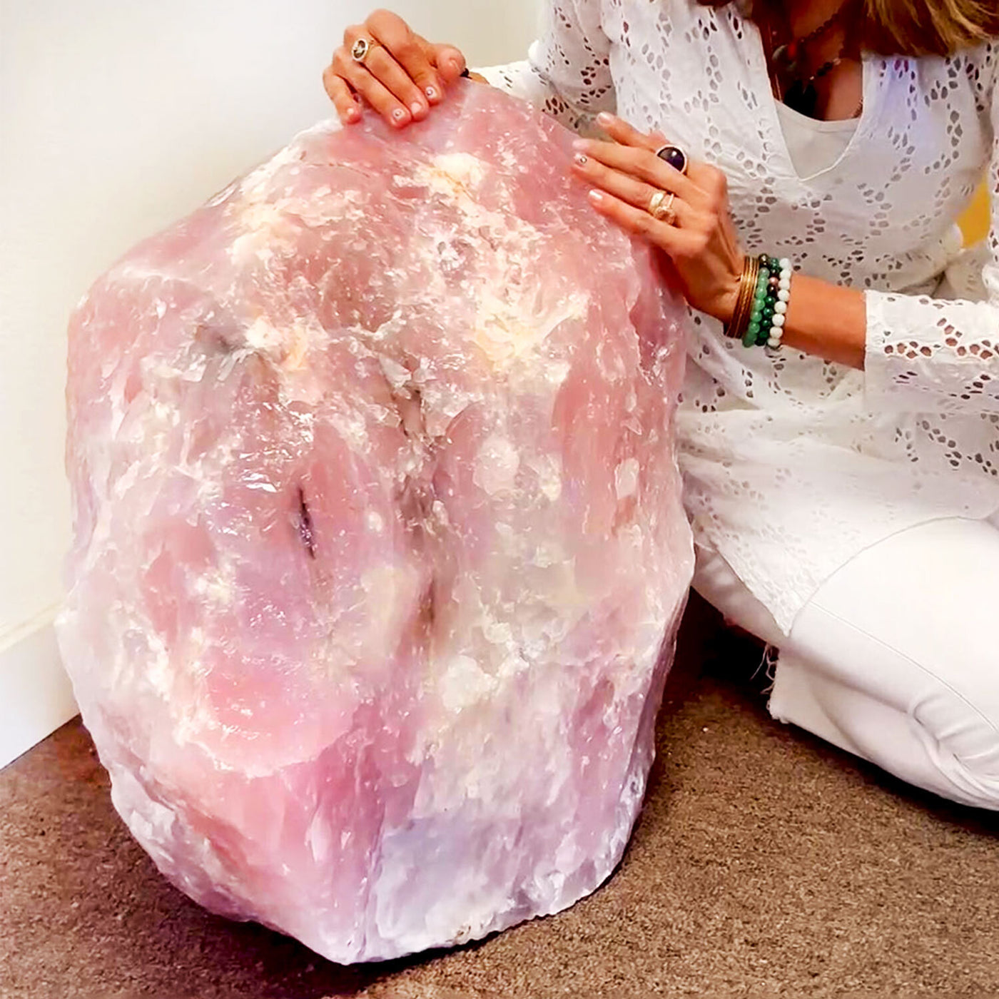 AA-grade Madagascar Rose Quartz • 200 lbs