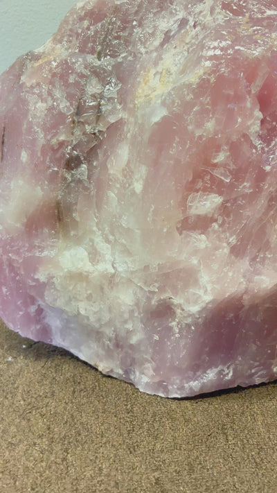 AA-grade Madagascar Rose Quartz • 200 lbs