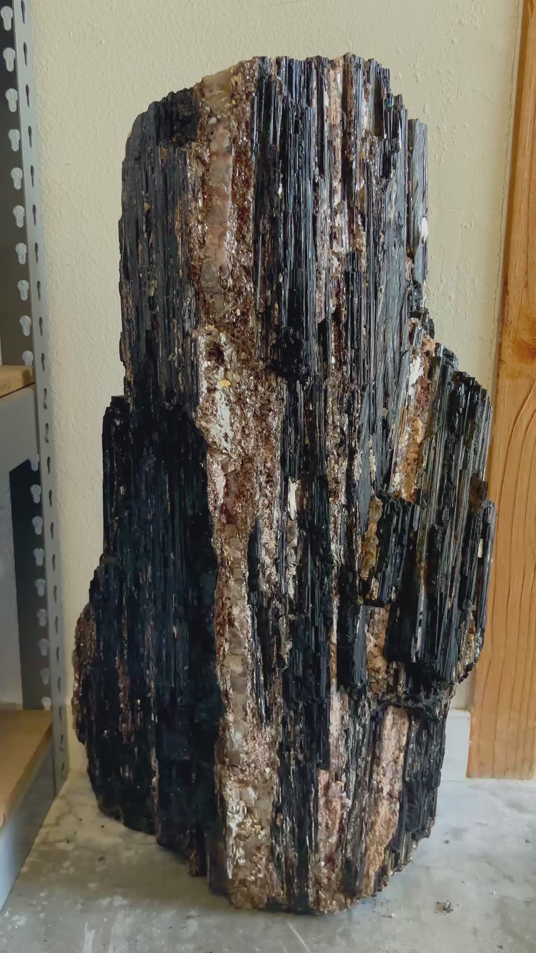 Black Tourmaline • 200 lbs