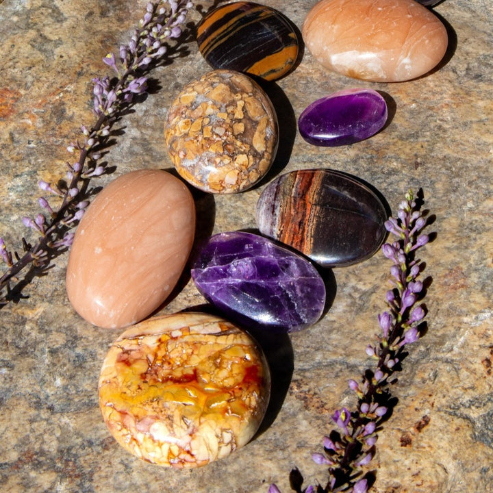 Ibis Jasper Touchstone, Shop Ibis Jasper Palm Stones from