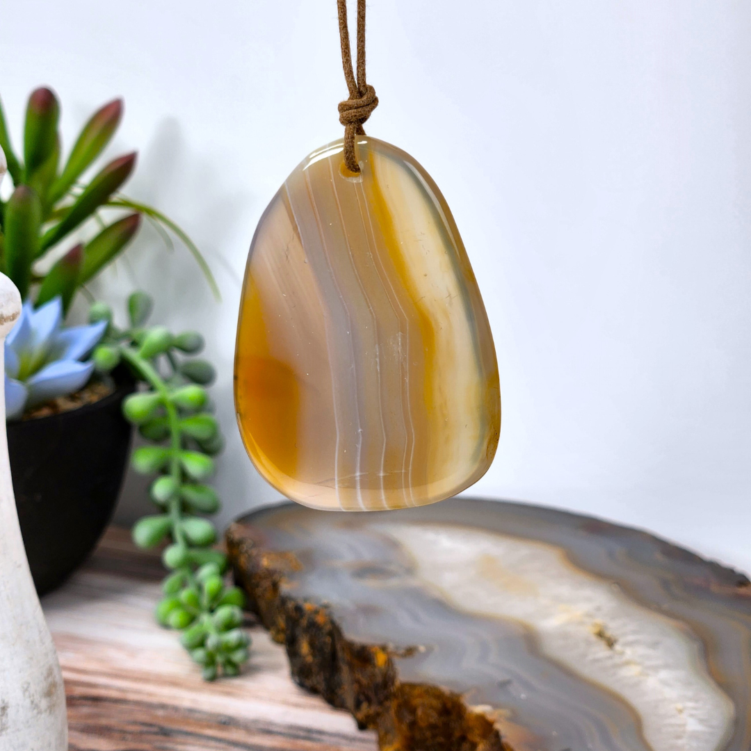 Agate Pendant Adjustable Necklace