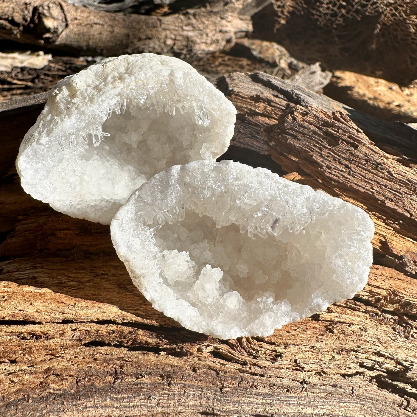 Manifestation Geode outside by Energy Muse